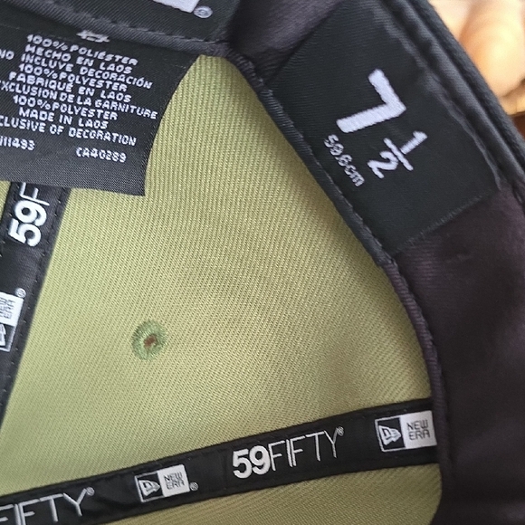 New Era NY Yankees Hat - Picture 12 of 12